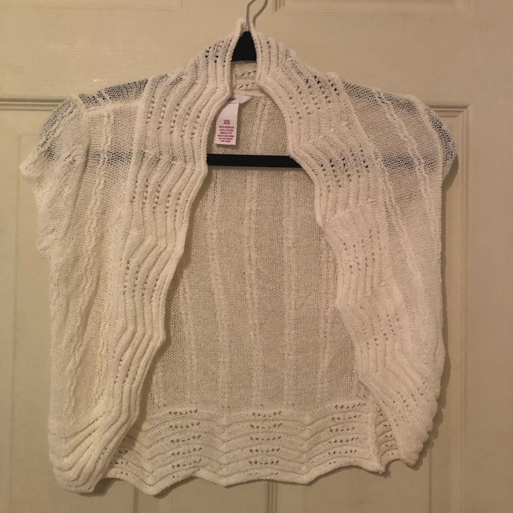 Candies throw over top
